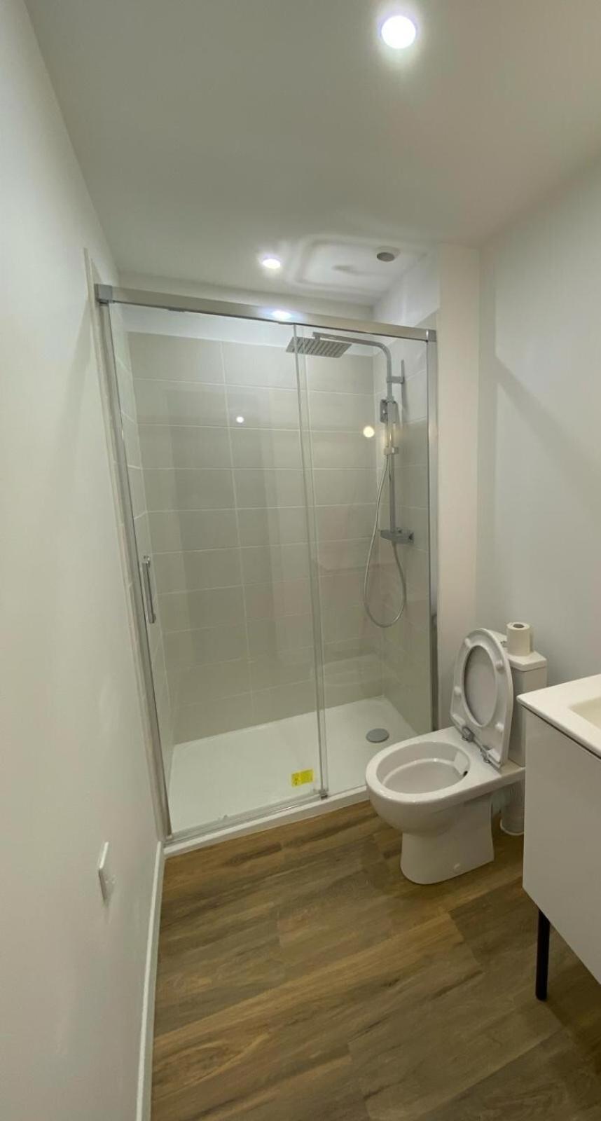 Au Coeur De Ville Laval  Room photo