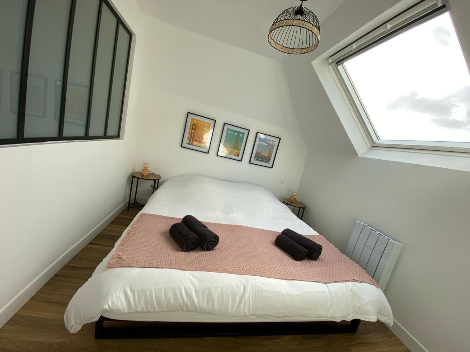 Au Coeur De Ville Laval  Room photo